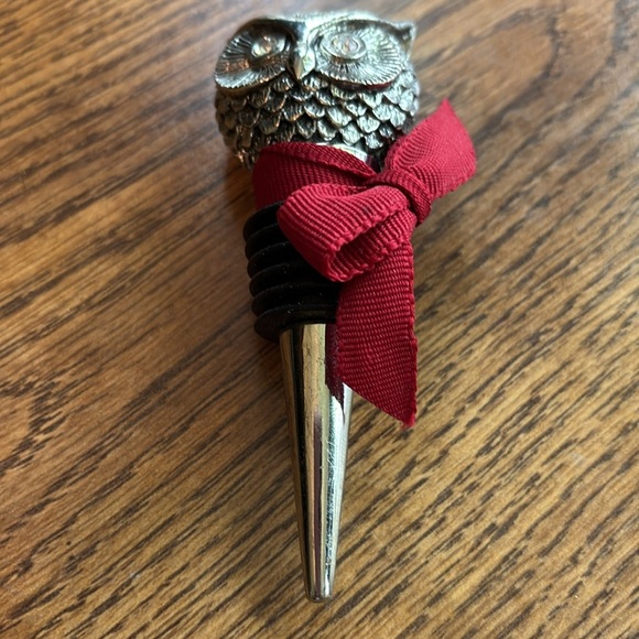 Silver Owl Head Wine Stopper - Picture 2 of 3